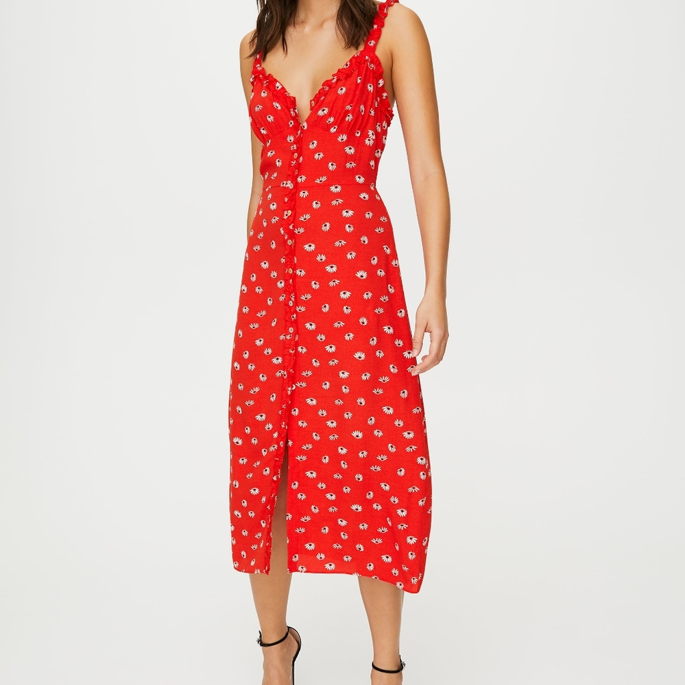 Aritzia Wilfred Heartthrob Dress